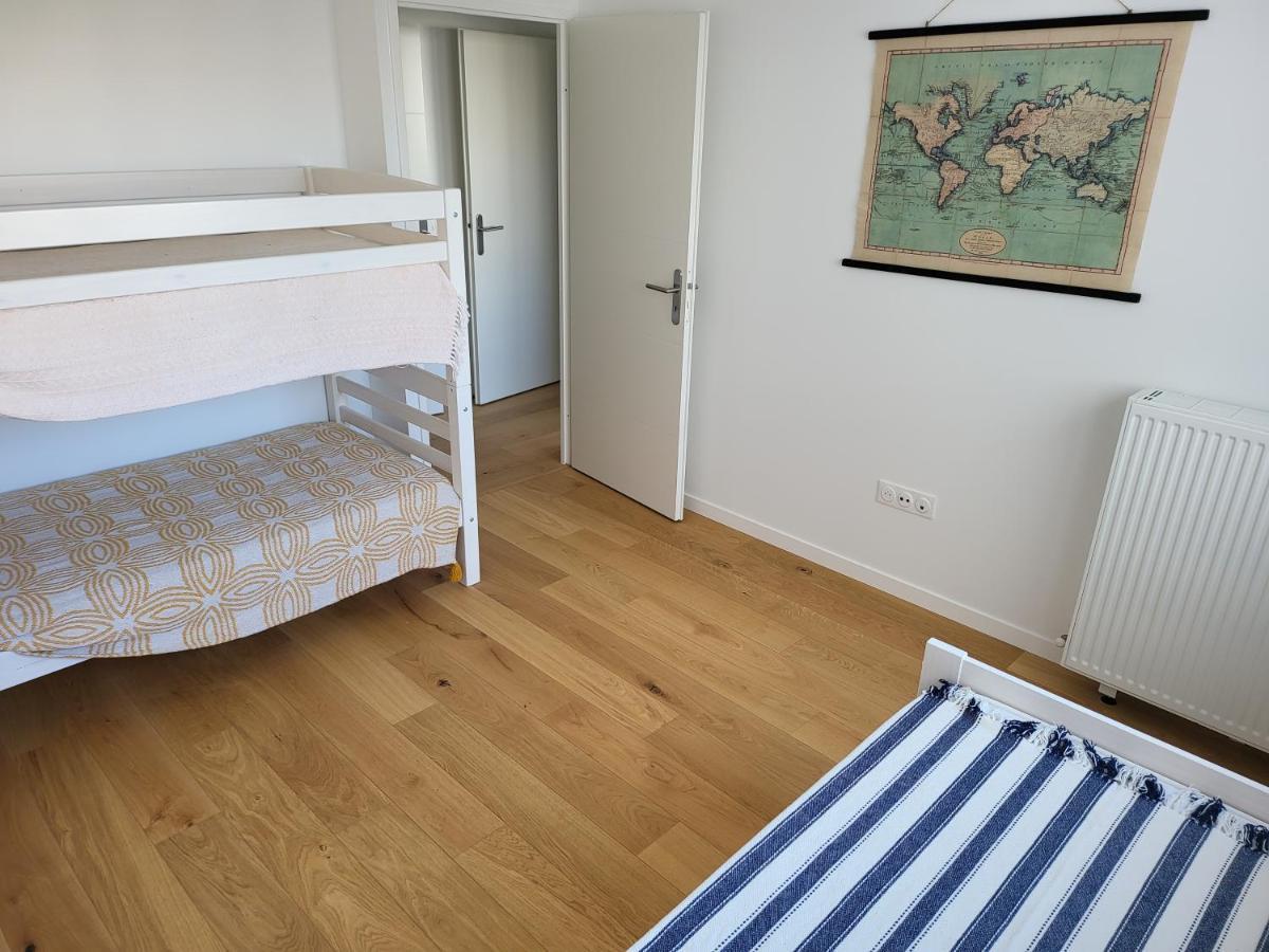 Superbe Appartement A 3Min A Pieds De La Gare เชสซี ภายนอก รูปภาพ